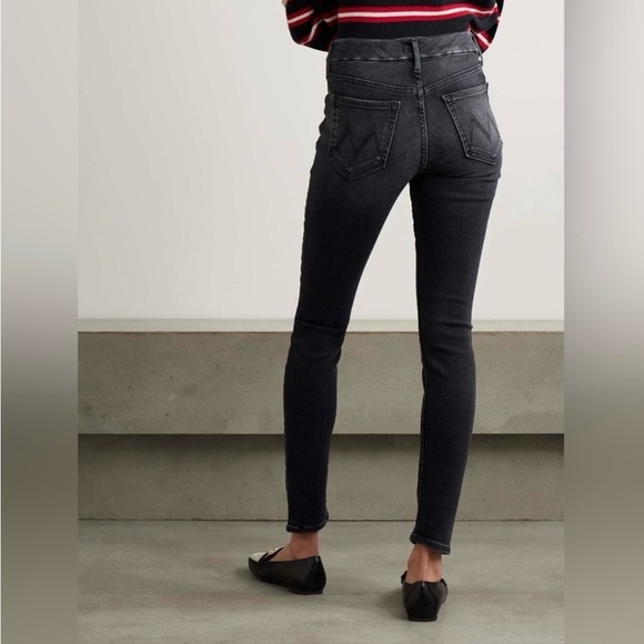Mother High Waisted Locker Denim Jeans Faded Black
Skinny Size 30 - Picture 3 of 9